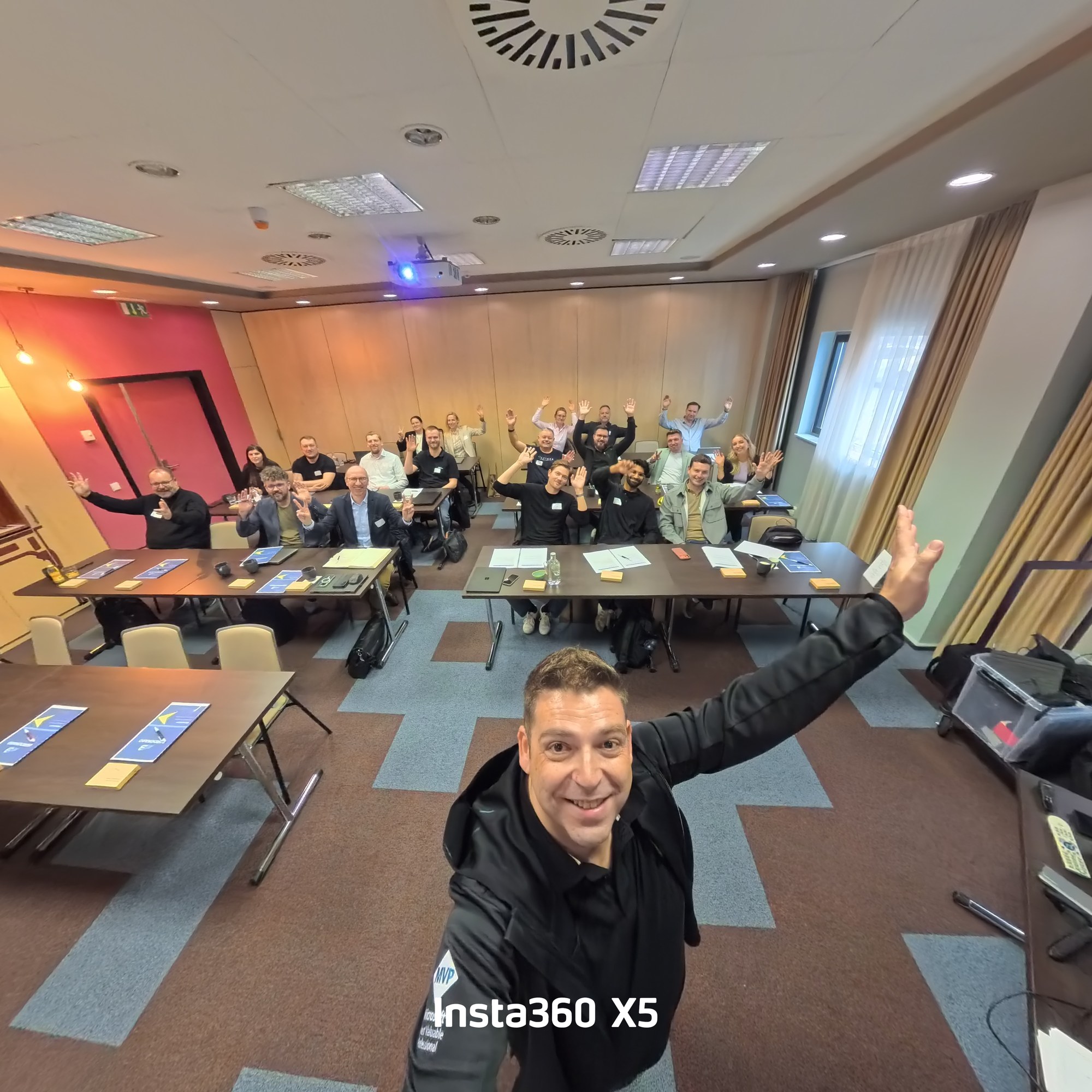 Technischer Roundtable mit Microsoft-Kollegen, 2026
